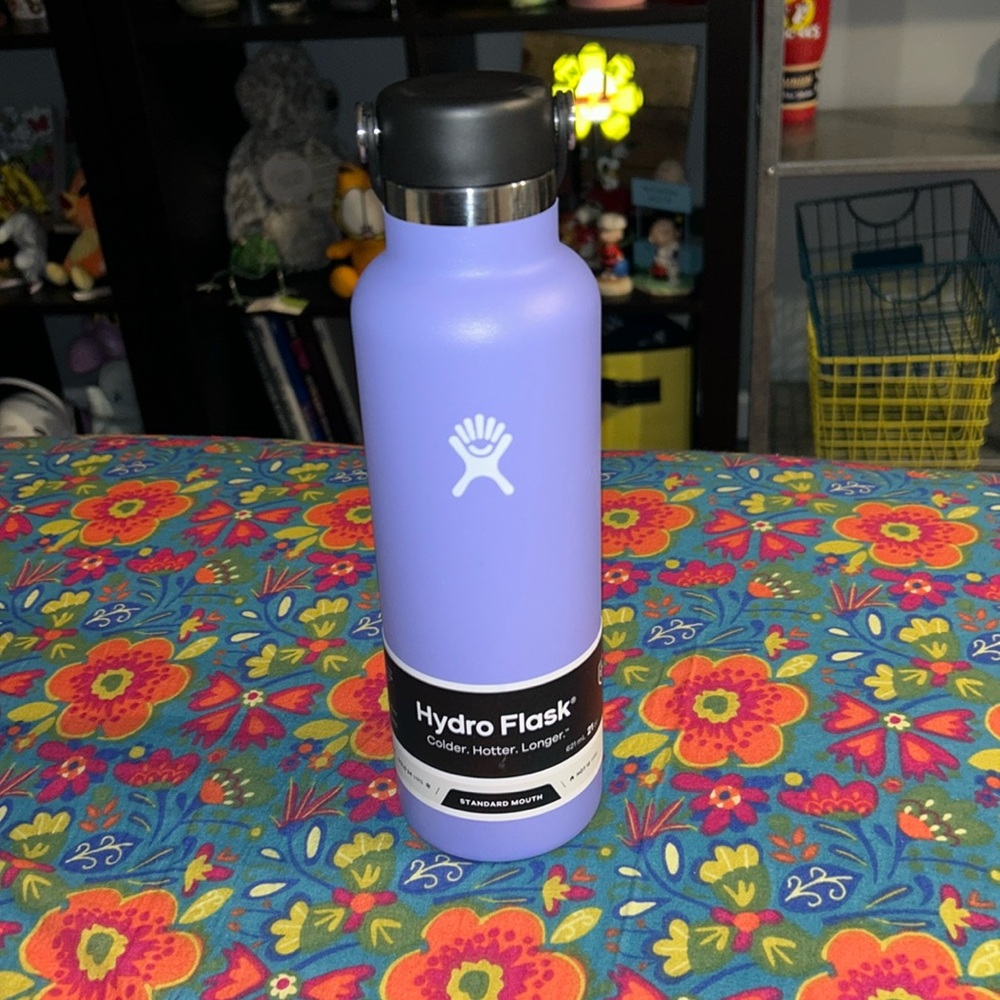 Hydro Flask 21oz Standard Flex Cap Lupine NWT